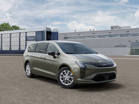 New 2027 Chrysler Pacifica Select AWD/4WD image 3
