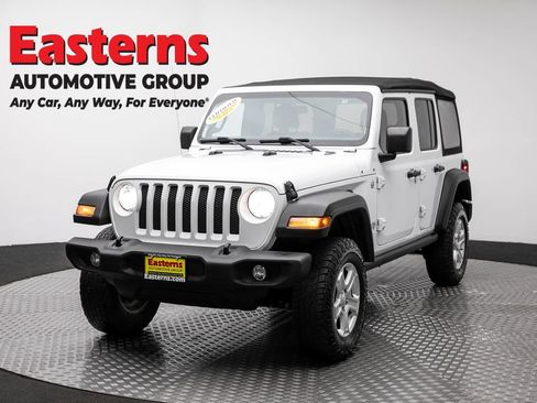 Used 2018 Jeep Wrangler Unlimited Sport S AWD/4WD image 1