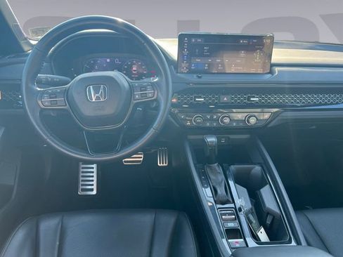 Used 2023 Honda Accord Sport image 12