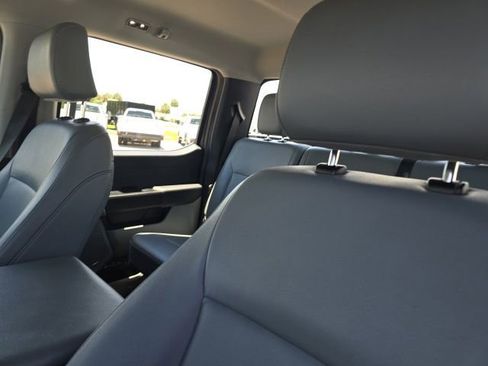 Used 2023 Ford F250 XL w/ XL Driver Assist Package RWD image 11