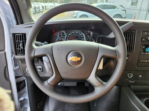 New 2025 Chevrolet Express 2500 w/ Driver Convenience Package image 20