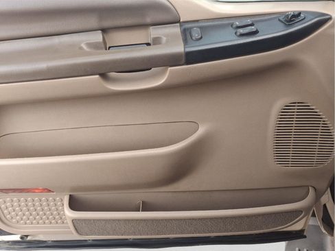 Used 1999 Ford F250 XL image 11