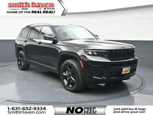 Certified 2024 Jeep Grand Cherokee L Laredo image 1