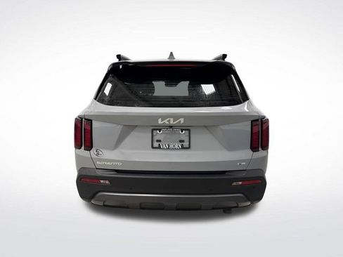 Used 2023 Kia Sorento X-Line EX image 14