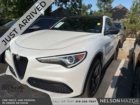 Used 2019 Alfa Romeo Stelvio Ti Sport w/ Quick Order Package 22S Sport AWD/4WD image 1
