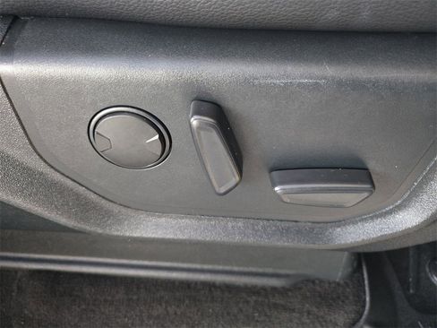 Used 2020 Ford Expedition XLT w/ Black Accent Package image 28