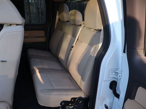 Used 2011 Ford F150 XLT w/ XLT Convenience Pkg image 21