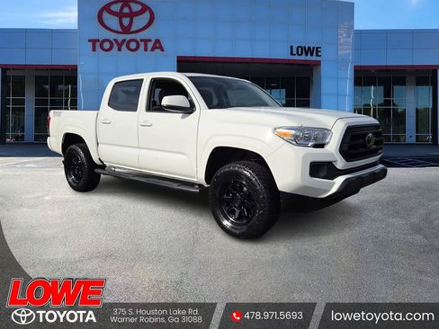 Certified 2023 Toyota Tacoma SR AWD/4WD image 1