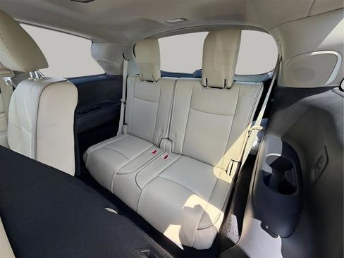 Used 2017 INFINITI QX60 Luxe w/ Deluxe Technology Package image 61