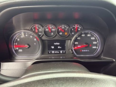 Used 2021 Chevrolet Silverado 1500 Custom Trail Boss AWD/4WD image 17