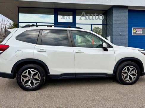 Used 2021 Subaru Forester Premium w/ Popular Package #1 AWD/4WD image 4