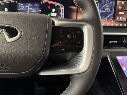 Certified 2025 INFINITI QX80 Pure image 27