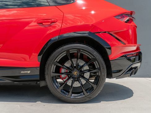 Used 2024 Lamborghini Urus S AWD/4WD image 21