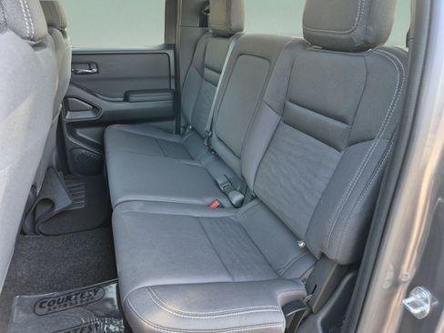 Used 2023 Nissan Frontier SV w/ Midnight Edition Package RWD image 18