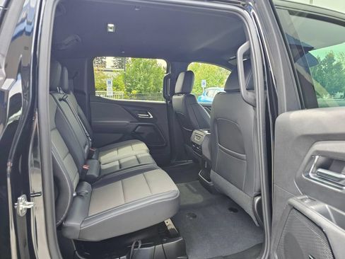 Used 2026 Chevrolet Silverado EV Trail Boss AWD/4WD image 14
