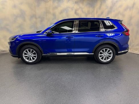 Used 2024 Honda CR-V EX image 3