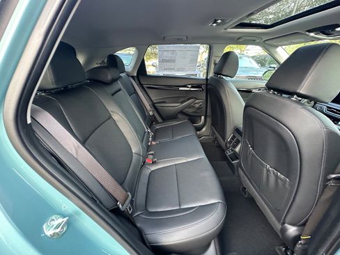 New 2026 Kia Seltos EX image 16