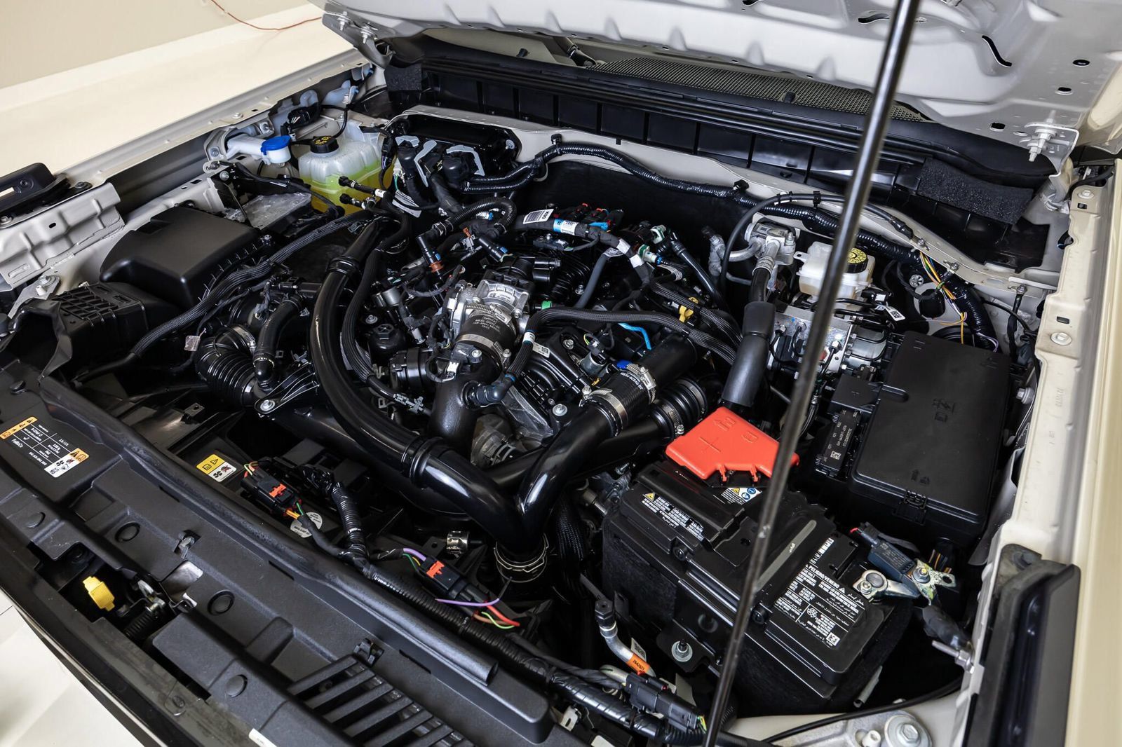 Used 2026 Ford Bronco Outer Banks AWD/4WD image 38