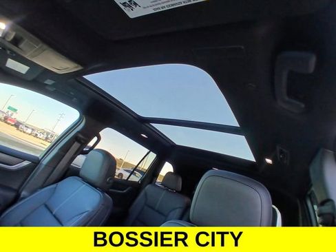 New 2026 GMC Acadia Elevation w/ Black Edition image 13