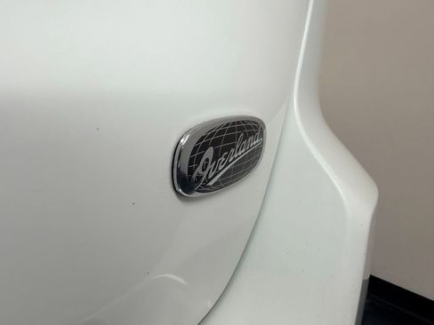 Used 2020 Jeep Grand Cherokee Overland AWD/4WD image 23