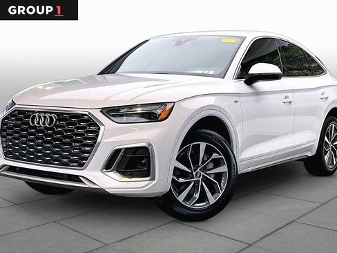 Used 2022 Audi Q5 2.0T Premium w/ Convenience Package AWD/4WD image 1