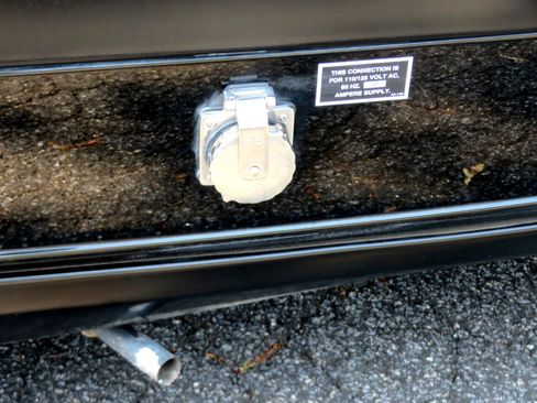 Used 2014 Mercedes-Benz Sprinter 3500 image 24