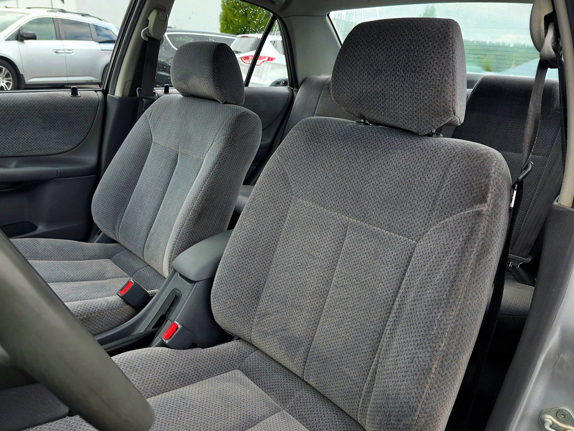 Used 1999 MAZDA Protege FWD image 37