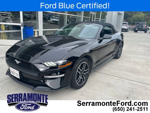 Used 2022 Ford Mustang Premium RWD image 3