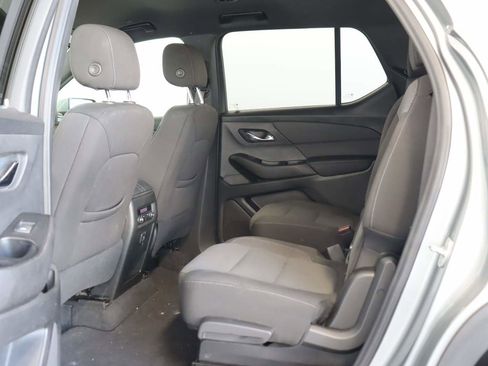 Certified 2023 Chevrolet Traverse LT FWD image 15