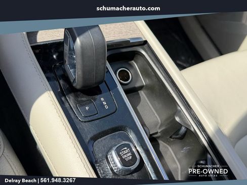 Used 2024 Volvo XC90 B6 Plus w/ Protection Package Premier AWD/4WD image 25