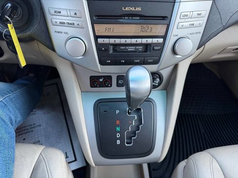 Used 2006 Lexus RX 400h AWD image 16