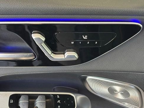 Certified 2025 Mercedes-Benz GLC 300 4MATIC image 15