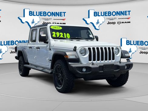 Certified 2022 Jeep Gladiator Sport w/ Trailer Tow Package AWD/4WD image 3