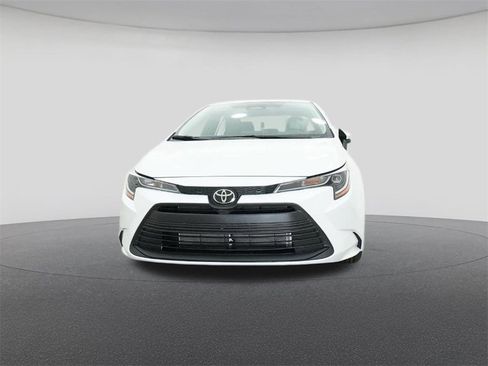 New 2026 Toyota Corolla LE image 31
