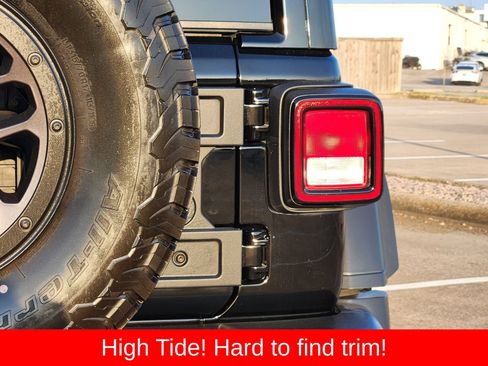 Used 2023 Jeep Wrangler Unlimited Sport AWD/4WD image 16