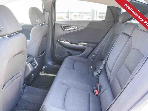 Used 2016 Chevrolet Malibu LT FWD image 13