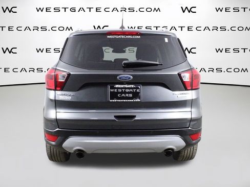 Used 2019 Ford Escape Titanium image 7