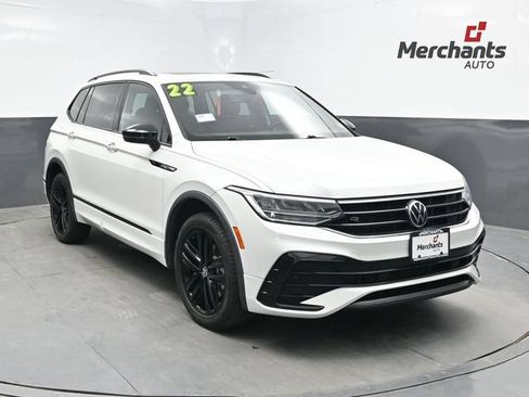 Used 2022 Volkswagen Tiguan SE R-Line AWD/4WD image 1