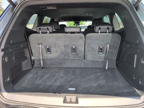 Used 2025 Buick Enclave Sport Touring FWD image 5