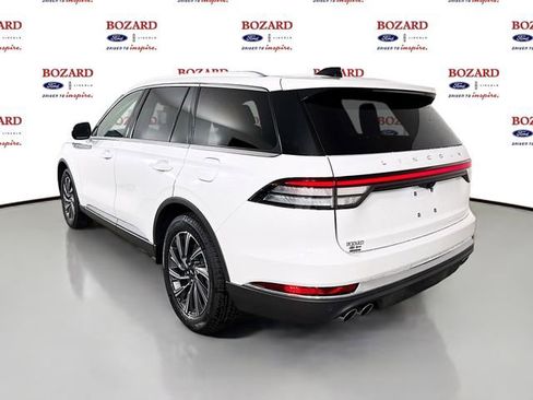 New 2026 Lincoln Aviator AWD image 5