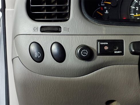 Used 2002 Toyota Tundra SR5 image 24