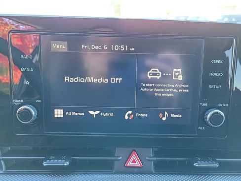 New 2025 Kia Sportage LX image 9