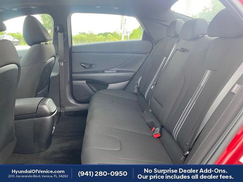 Certified 2026 Hyundai Elantra SEL Sport Premium FWD image 19