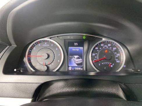 Used 2015 Toyota Camry SE image 18