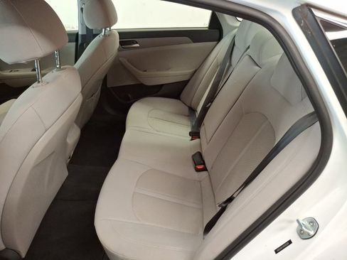 Used 2019 Hyundai Sonata SE image 12