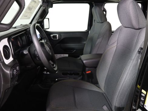 New 2026 Jeep Gladiator Sport image 15