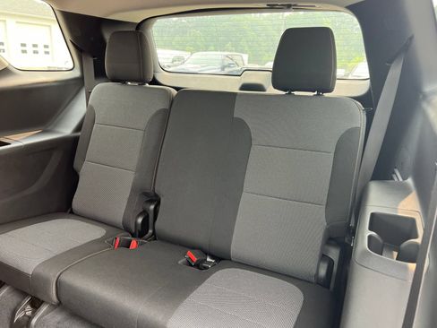 Certified 2021 Chevrolet Traverse LT AWD/4WD image 7