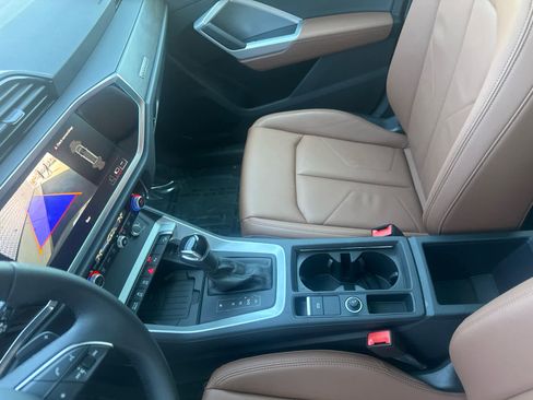 Used 2025 Audi Q3 2.0T Premium w/ Convenience Package image 10