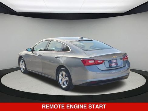 Used 2024 Chevrolet Malibu LT FWD image 5