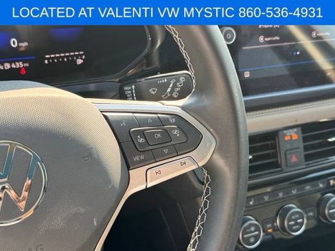 Certified 2024 Volkswagen Taos SE AWD/4WD image 35